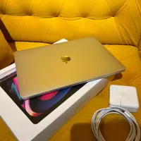 Macbook pro m2 هلس ۱۰۰٪ مک بوک پرو