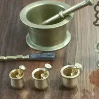 شیرینی خوری یا میوه خوری برنجی و هاون دکوری برنجی|ظروف سرو و پذیرایی|ورامین, ورامین|دیوار