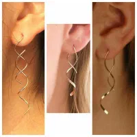 گوشواره مینیمال طلا ساخت سفارشی مستقیم از کارگاه