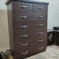 دراور بزرگ وجادار هفت کشو. دو عدد پاتختی