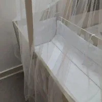 تخت کنار مادر شرکتی