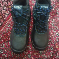 با سلام کفش ایمنی سایز 43نو