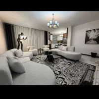 آپارتمان بسیار شیک و نوساز