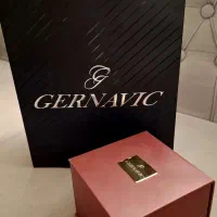 ساعت گِرناویک اصل|ساعت|مریوان, |دیوار