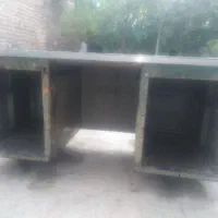 میزکار اهنی محکم وسنگین