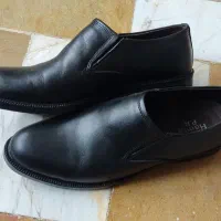 یک جفت کفش نو
