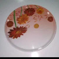 سینی پذیرای گل سرخ خوشگل و خاص