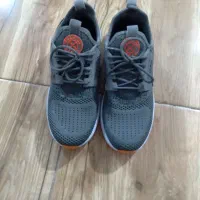 کتونی ورزشی