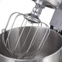 همزن و میکسر خامه و خمیر نیمه صنعتی