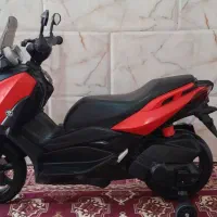 موتور شارژی قرمز مشکی