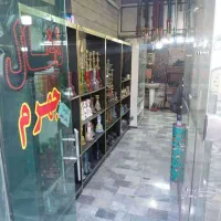 ویترین و قفسه