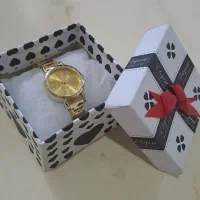 ساعت لوکس طلایی کوارتز