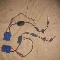 لامپ زنون سالم