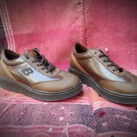 کفش طبی قهوه ای