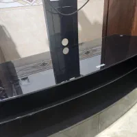 تلویزیون سامسونگ اصل همراه با میز|تلویزیون و پروژکتور|کرمان, |دیوار