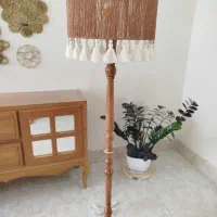 آباژور کنار سالنی و رومیزی پایه چوبی|چراغ خواب و آباژور|تهران, جی|دیوار