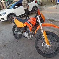 پیشرو گلد انجین روان|موتورسیکلت|اسفراین, |دیوار