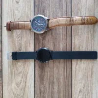 دوتاچ ساعت هست یکی مردانه یکی بچگانه