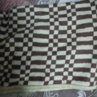 تعدادزیادی پتو ضخیم وسالم بارنگ بندی متنوع|رختخواب، بالش، پتو|قم, پامنار|دیوار