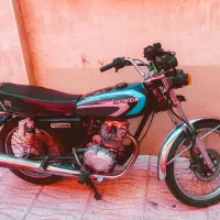 هندا ۲۰۰ کاربرات کارخانه