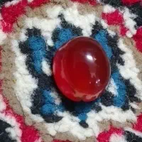 یک عدد سنگ عقیق قیمتی