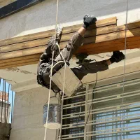 کار در ارتفاع عایق وآبندی پیچ رول پلاک کنیتکس|خدمات پیشه و مهارت|شیراز, شهرک گلدشت حافظ‎|دیوار