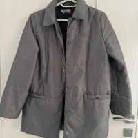 بارونی کوتاه|لباس|اصفهان, کوی شهید کشوری|دیوار