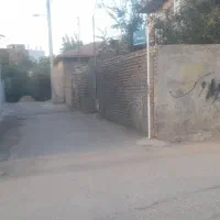 یک قطعه زمین مسکونی