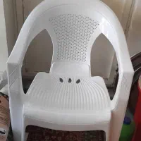 صندلی پلاستیکی درحدنو