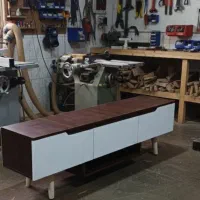 فروش انواع میز تلویزیون با کیفیت عالی