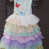 دو عدد لباس عروس بچگانه