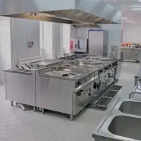 نیاز به خانم در آشپزخانه کوچک خونگی