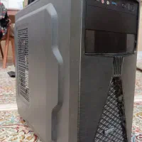 کیس و مانیتور