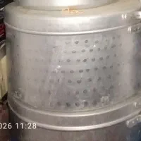 دیگ برنجی و خورشتی بزرگ