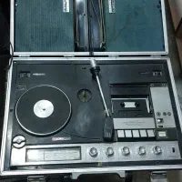 گرامافون چمدانی مارک crown اصل ژاپن