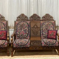 مبل قالی دستباف کرمان(یک کاناپه دو نفره و دوتا تک)
