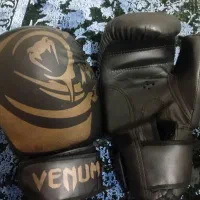 دستکش رزمی