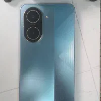 گوشی شیائومی poco. c710.    و هدفون . شیائومی