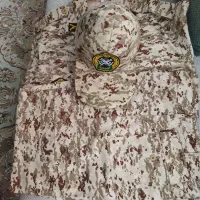 لباس سربازی همراه با کلاه و دستکش