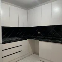 69متر-5سال-ساخت-2خواب-سالن-پرده-خور