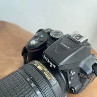 دوربین نیکون D5300 با لنز AF-S DX NIKKOR 18-150 VR
