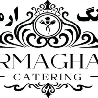 آشپز و کارگر ساده برای کار در رستوران