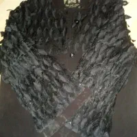 سه تا مانتو در حد نو فقد دونه ای 200