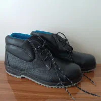 کفش ضد ضربه ساق بلند