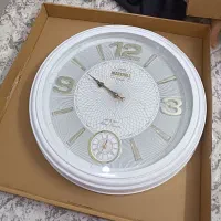 ساعت دیواری