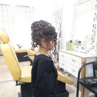 شینیون،میکاپ،رنگ ولایت،کراتین،میکرو|خدمات آرایشگری و زیبایی|قم, علی آباد|دیوار