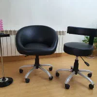 صندلی و میز تحریر