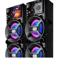 یک جفت اسپیکر ایستاده مکسیدر