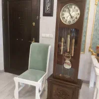 ساعت ایستاده چوبی کاملا سالم