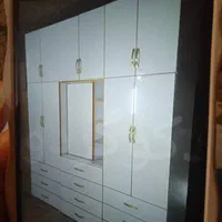 ساخت کمد دیواری سفارشی با چوب درجه یک